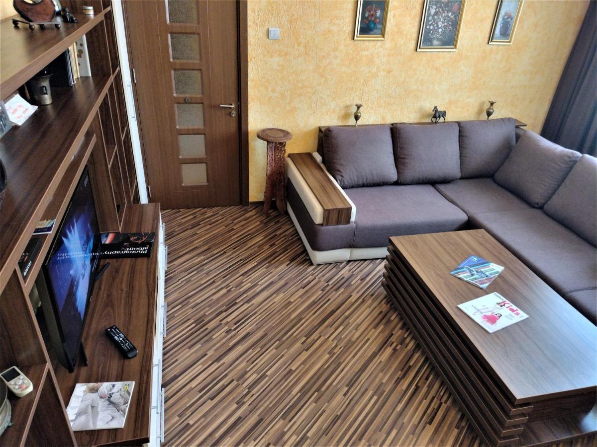 Apartament Maria Boekarest Buitenkant foto